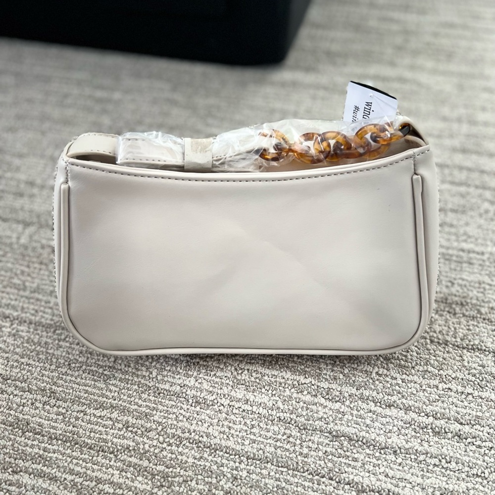 Olivia Miller Crossbody Bag in Nude 🆕
